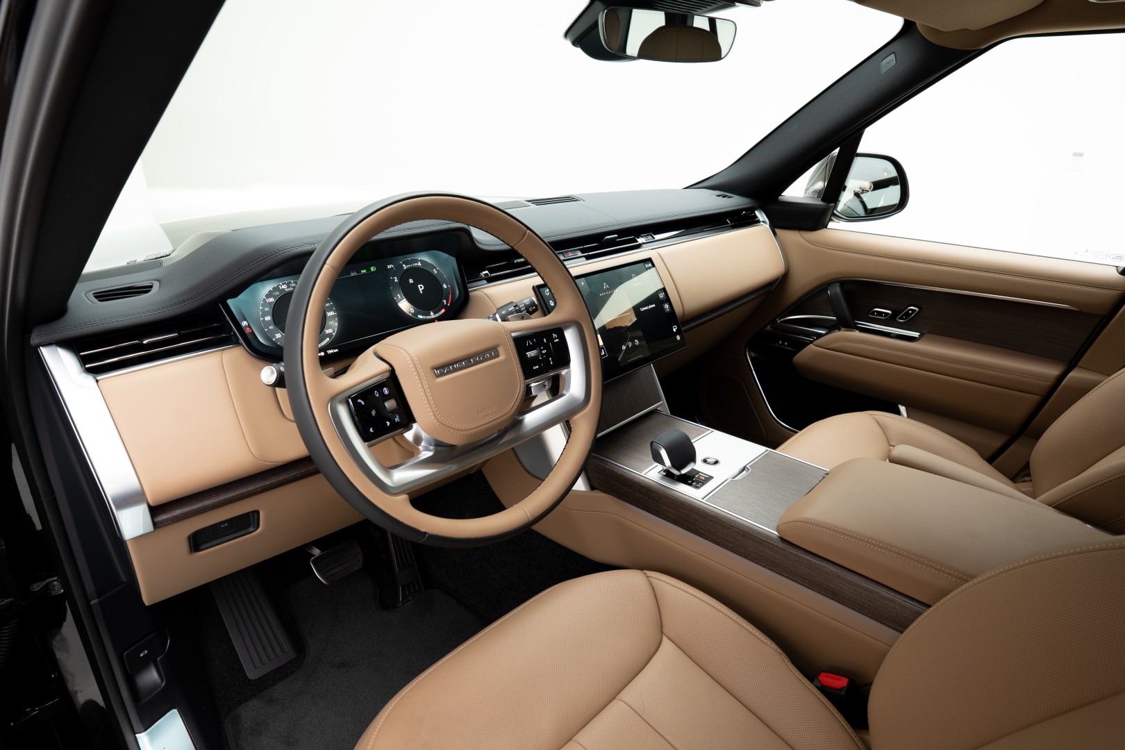 2026 RANGE ROVER P400 HSE MAIN DEALER WARRANTY 5 YEARS